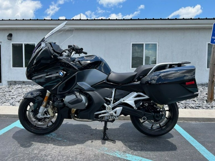 2023 BMW R 1250 RT Triple Black