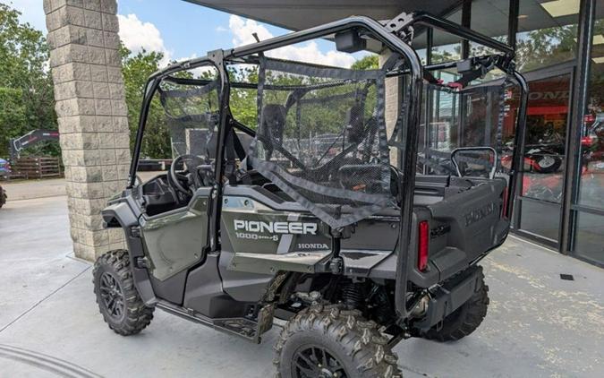 2024 Honda Pioneer 1000-5 Deluxe