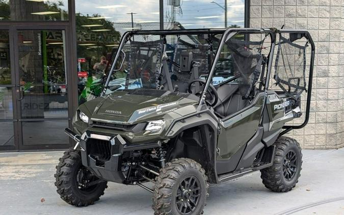 2024 Honda Pioneer 1000-5 Deluxe