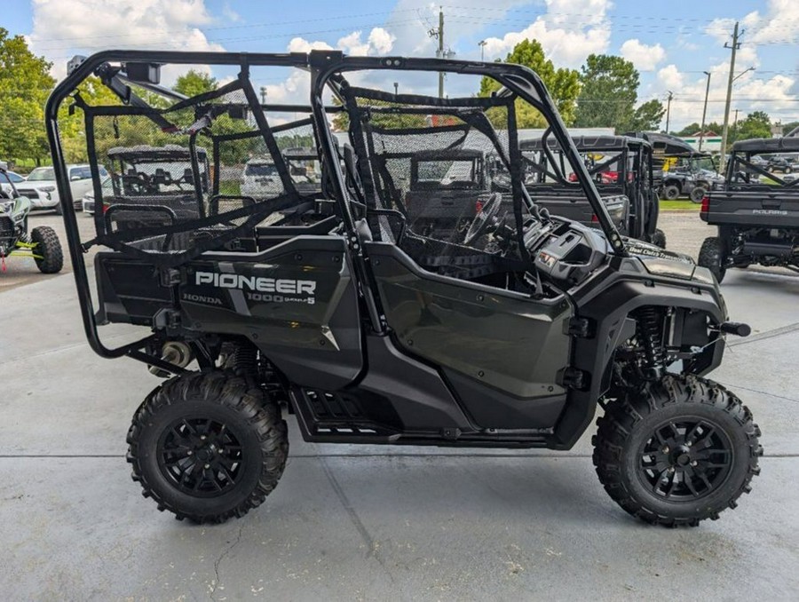 2024 Honda Pioneer 1000-5 Deluxe