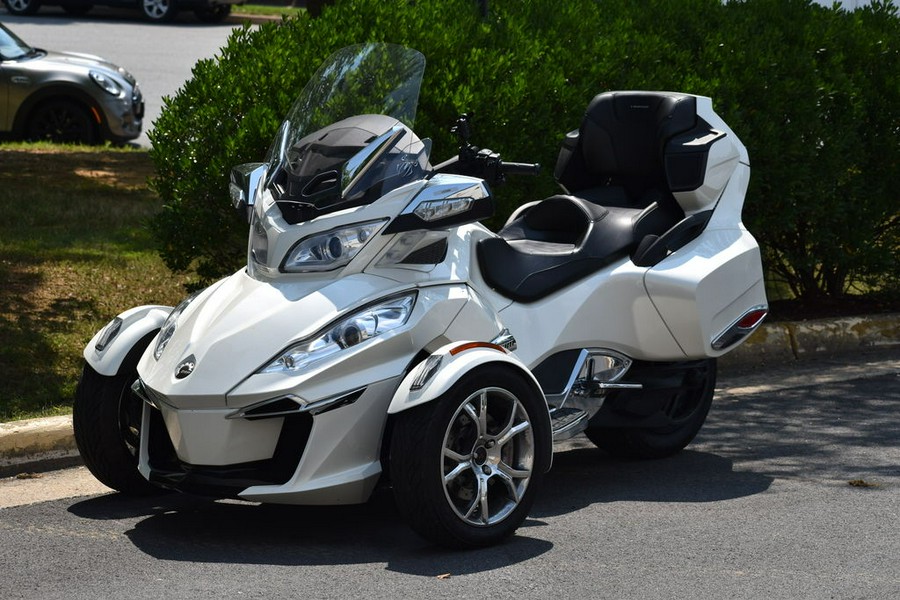 2019 Can-Am® Spyder® RT Limited Chrome