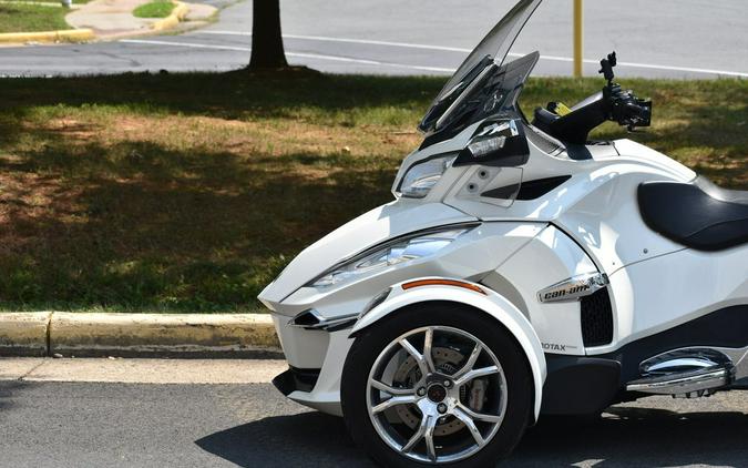 2019 Can-Am® Spyder® RT Limited Chrome