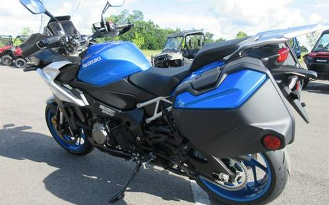 2025 Suzuki GSX-S1000GX+