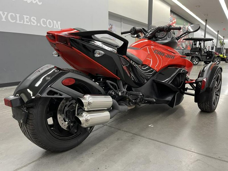 2016 Can-Am® SPYDER RS-S SM5