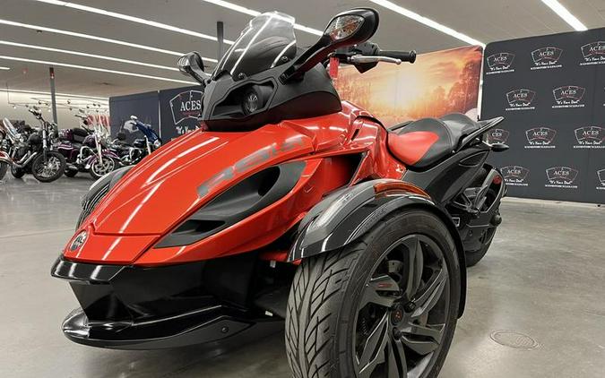 2016 Can-Am® SPYDER RS-S SM5