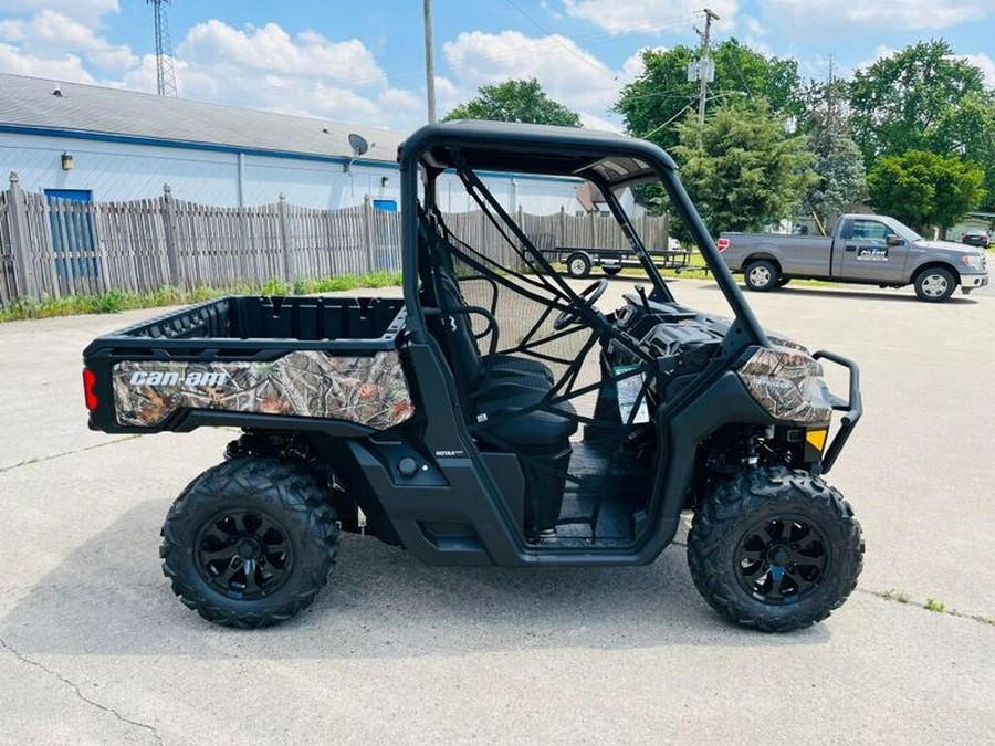 2024 Can-Am® Defender XT HD7