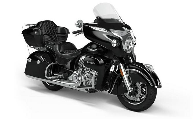 2021 Indian Motorcycle® Roadmaster® Thunder Black Pearl