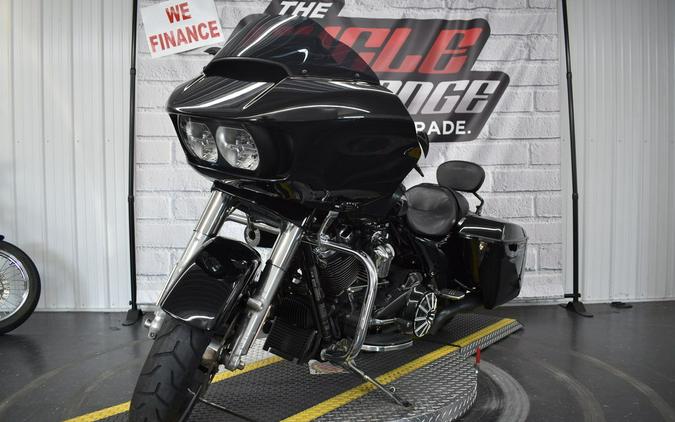 2017 Harley-Davidson® FLTRX - Road Glide®