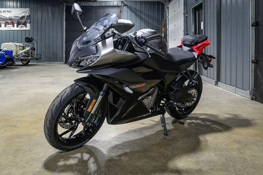 2025 CFMOTO 300SS