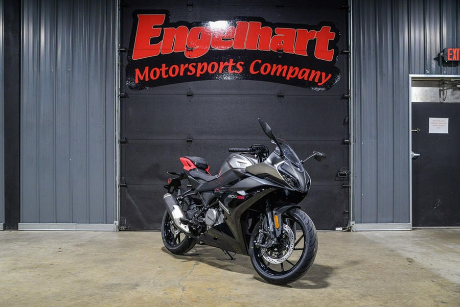 2025 CFMOTO 300SS