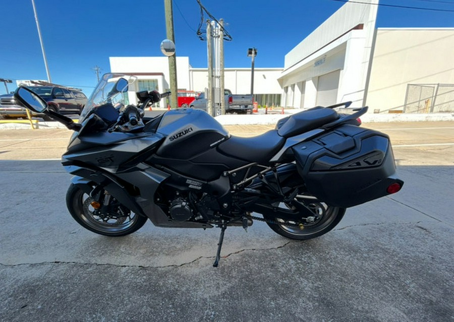 2025 Suzuki GSX-S 1000GT