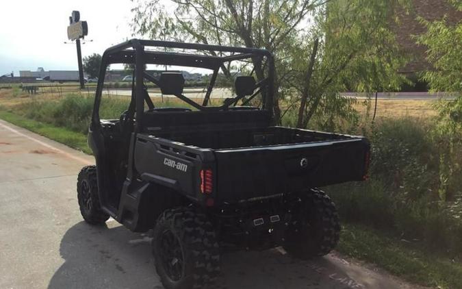 2025 Can-Am® Defender DPS HD9 Stealth Black