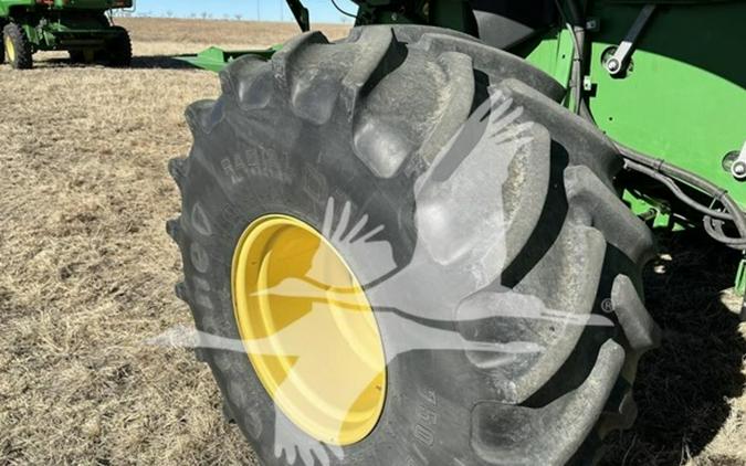 2015 John Deere S670