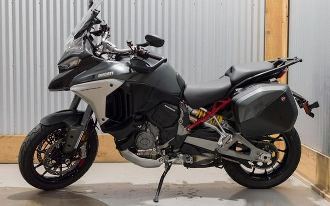 2022 Ducati Multistrada V4S Aviator Grey / Alloy Wheels