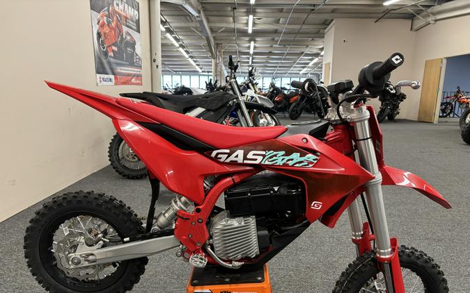 2027 GAS GAS MC E 5