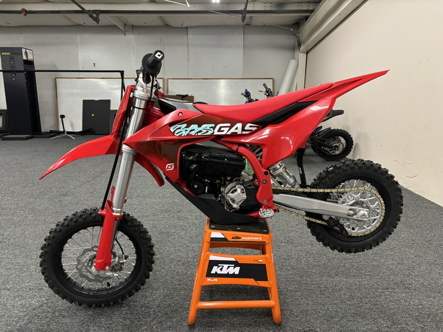 2027 GAS GAS MC E 5