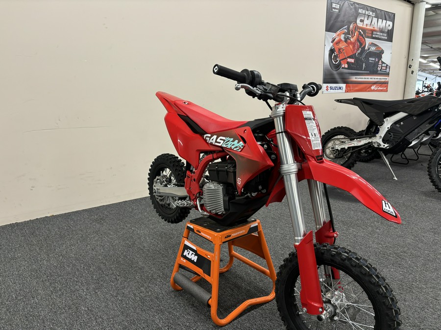 2027 GAS GAS MC E 5