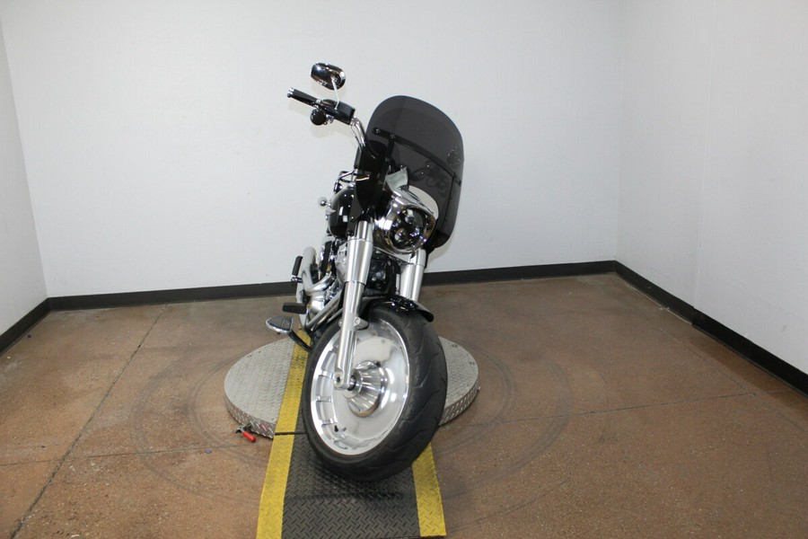 Harley-Davidson® Fat Boy® 114 2019 FLFBS 055577T BLACK W/PINSTRIPE