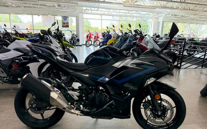 2025 Kawasaki Ninja 500 ABS