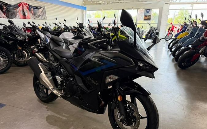 2025 Kawasaki Ninja 500 ABS
