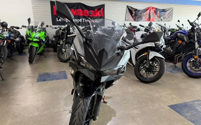 2025 Kawasaki Ninja 500 ABS