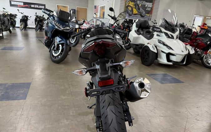 2025 Kawasaki Ninja 500 ABS