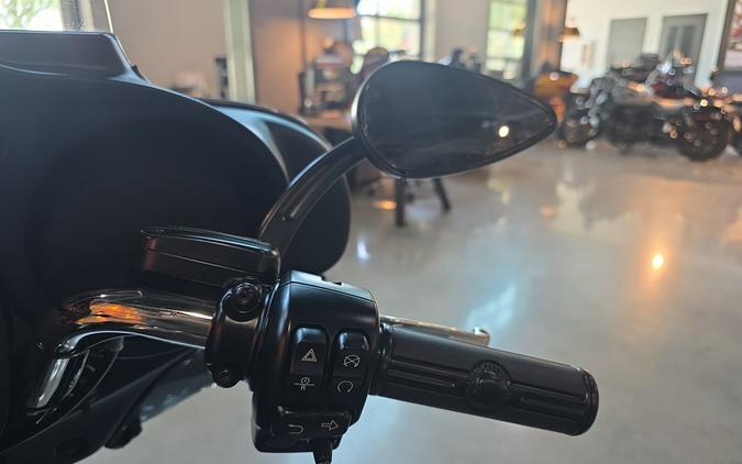 FLHTCUTG 2024 Tri Glide™ Ultra