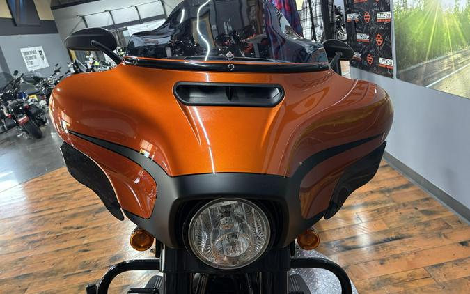 2019 Harley-Davidson Street Glide Special ORANGE/BLK DNM W/PINSTRIPE