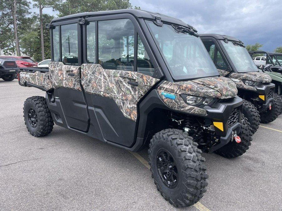 2024 Can-Am™ Defender MAX Limited HD10