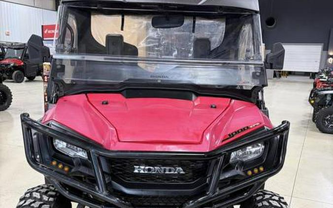 2016 Honda® Pioneer 1000 EPS