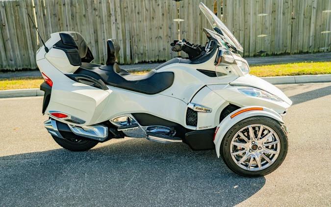 2018 Can-Am Spyder RT Limited