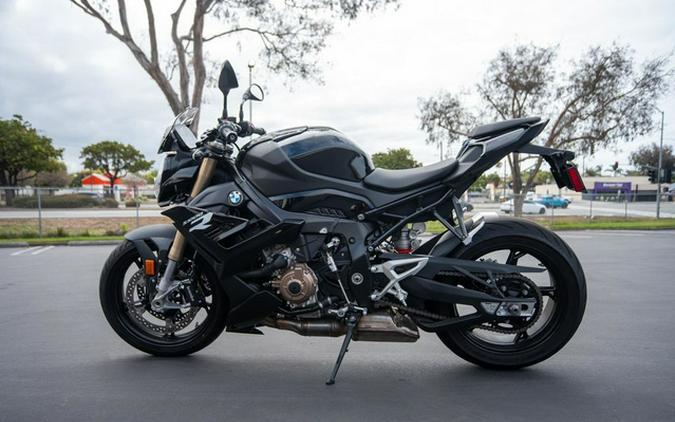 2024 BMW S 1000 R