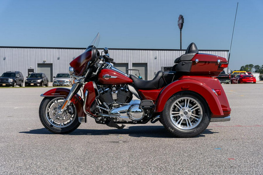 2024 Harley-Davidson® FLHTCUTG - Tri Glide® Ultra