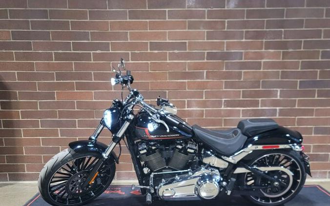 2023 Harley-Davidson® Breakout® Black Denim FXBR