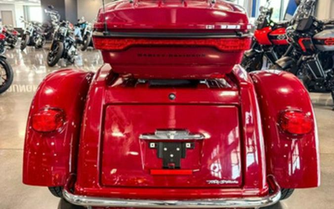 2021 Harley-Davidson Trike FLHTCUTG - Tri Glide Ultra