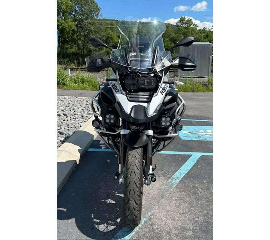 2018 BMW R 1200 GS Adventure Light White / Cordoba Blue Premium