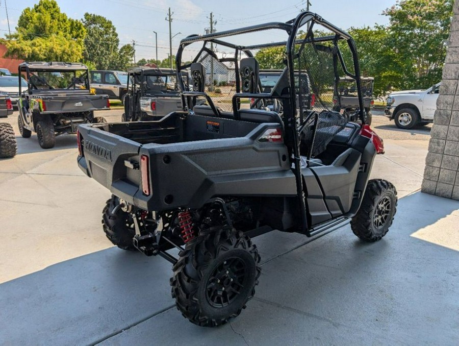 2024 Honda Pioneer 700 Deluxe