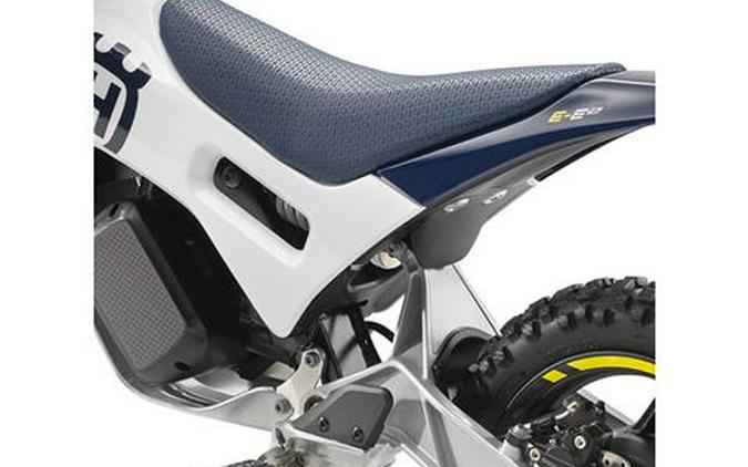 2025 Husqvarna EE 2