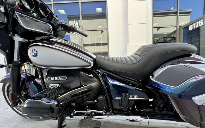 2022 BMW R 18 B 719 Galaxy Dust Metallic/Titan Silver 2 Metallic