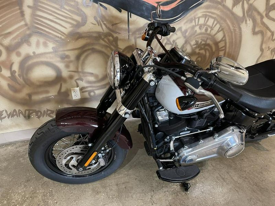 2021 Harley-Davidson® FLSL - Softail Slim®