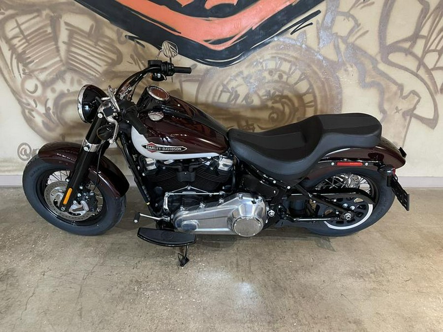 2021 Harley-Davidson® FLSL - Softail Slim®