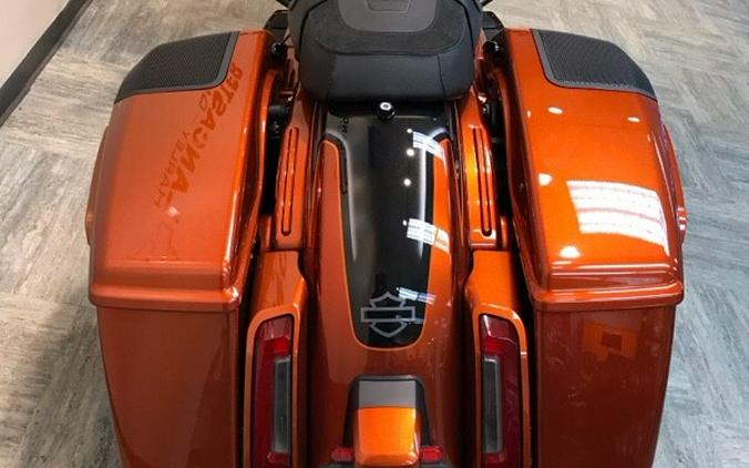 2023 Harley-Davidson CVO™ Street Glide Whiskey Neat w/Raven Metallic FLHXSE