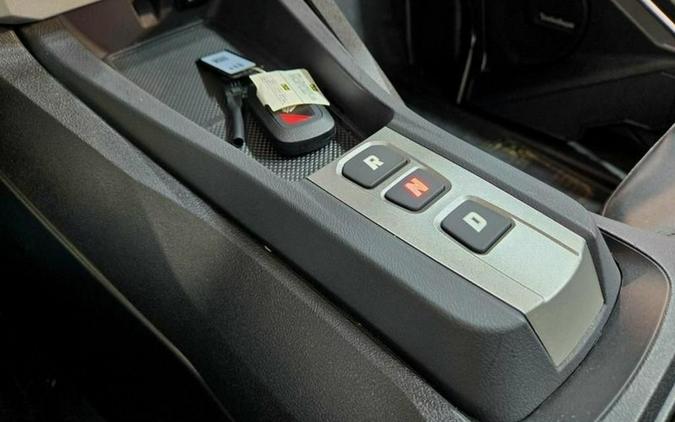 2025 Polaris Slingshot® Slingshot® SL Jet Black