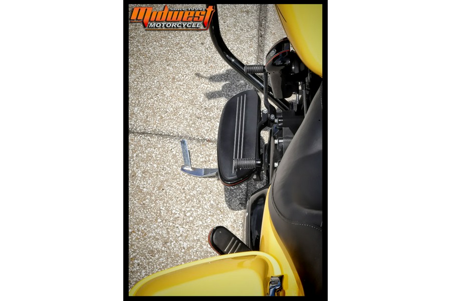 2019 Harley-Davidson® ROAD KING SPECIAL