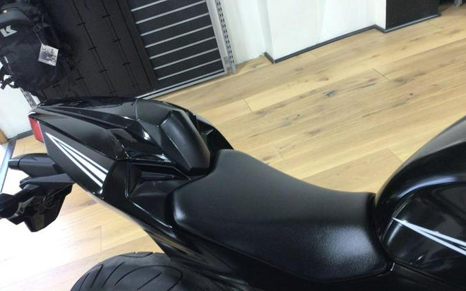 2017 Kawasaki Ninja® 300 ABS Winter Test Edition