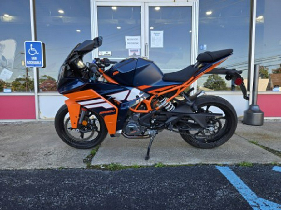 2024 KTM RC 390