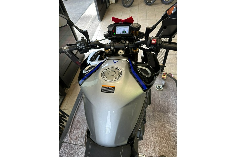 2023 Yamaha MT10 SP