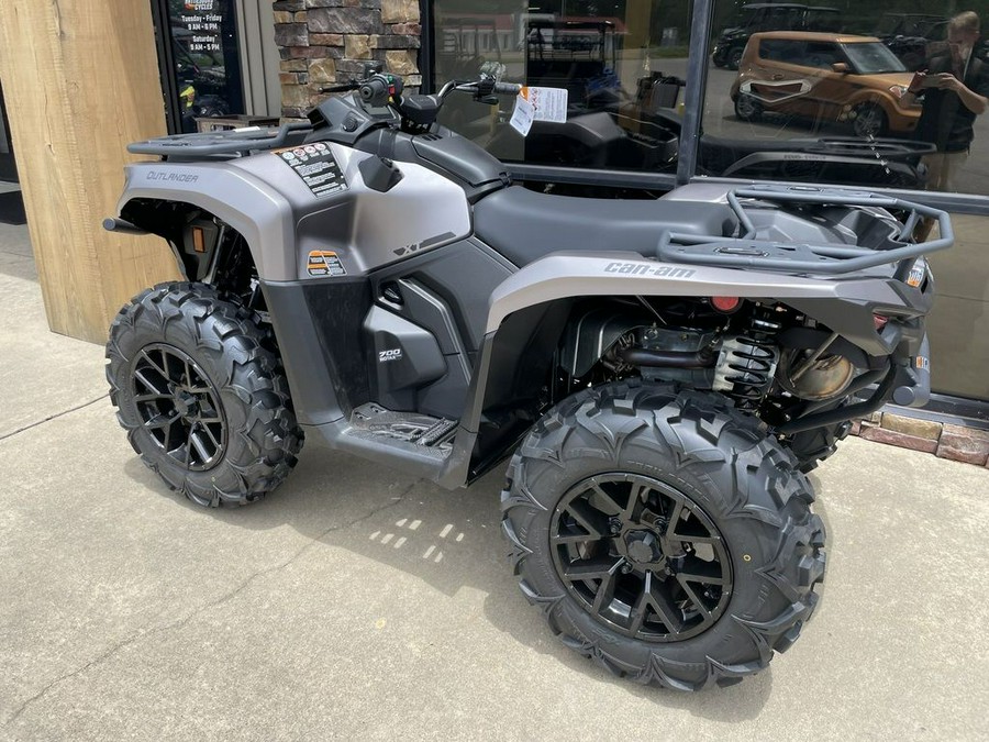 2024 Can-Am™ Outlander™ XT 700