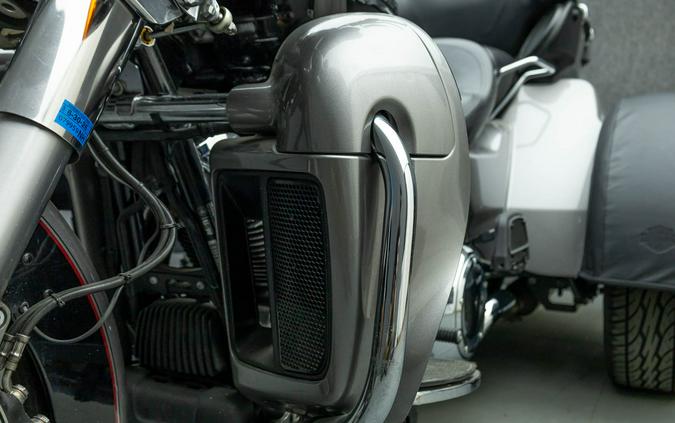 2017 HARLEY DAVIDSON FLHTCUTG TRI GLIDE ULTRA CLASSIC