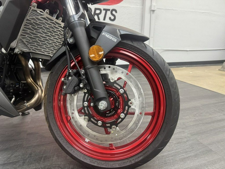 2025 Kawasaki Z500 SE ABS